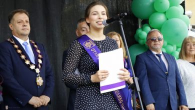 Пресияна Капнилова от Лясковец е отличничката на областта, Калина Досева от ПМГ е с три шестици от три матури